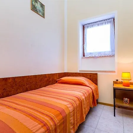 Kaporalin Apartman *