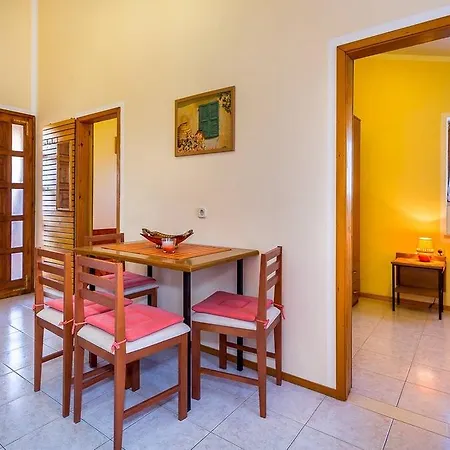 Apartman Kaporalin